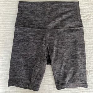 Lululemon Align High-Rise Short 6” Heathered Dark Grey - size 4